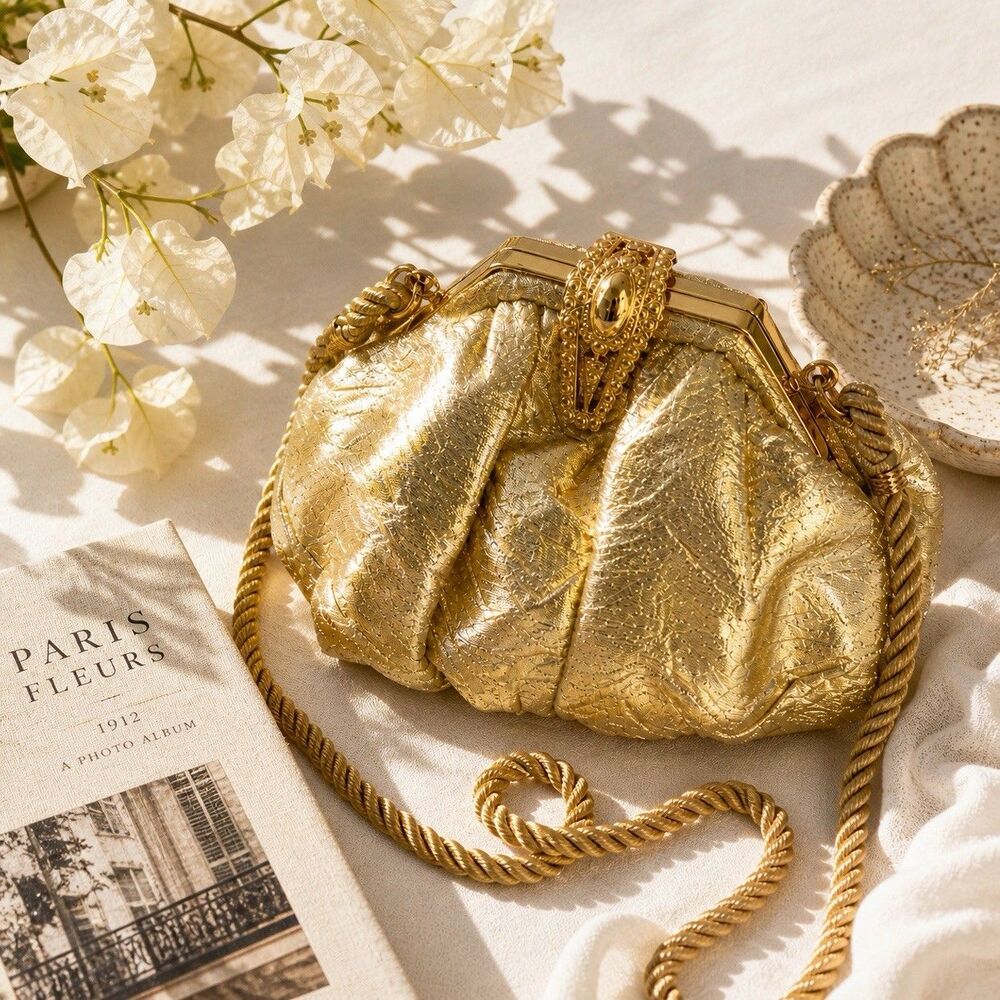 Vintage Walborg Gold Metallic Kiss Lock Evening Bag